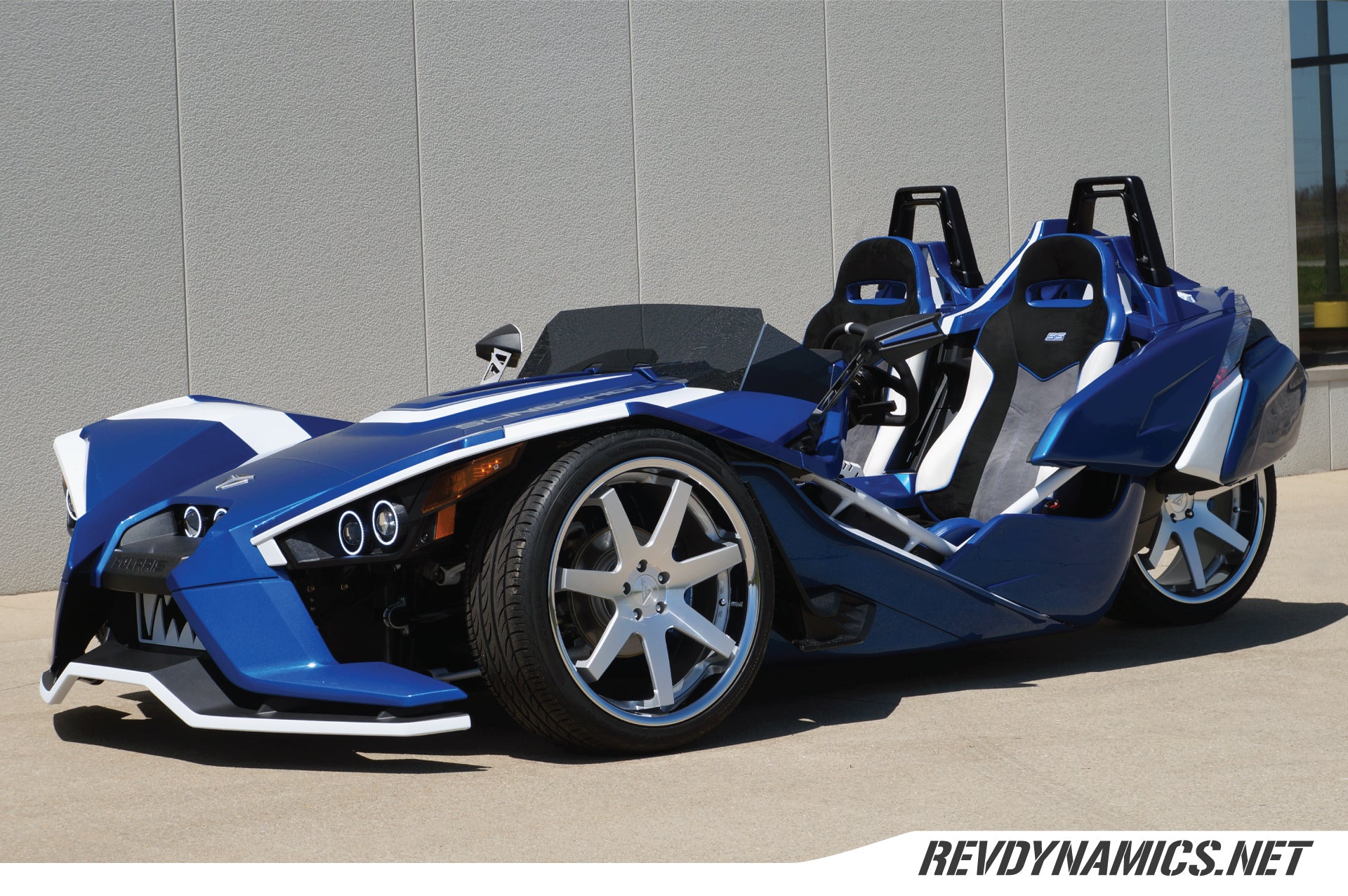Ferrada FR1 Slingshot 22" Wheel and Tire Package - Rev Dynamics