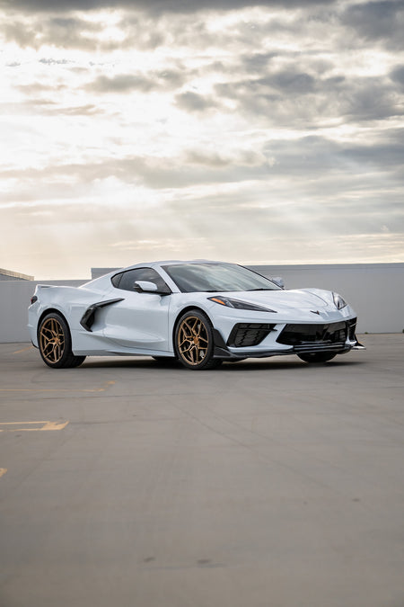 Corvette C8 Arctic White with Rohana RFX11 Gloss Bronze 19 and 20 inch wheels