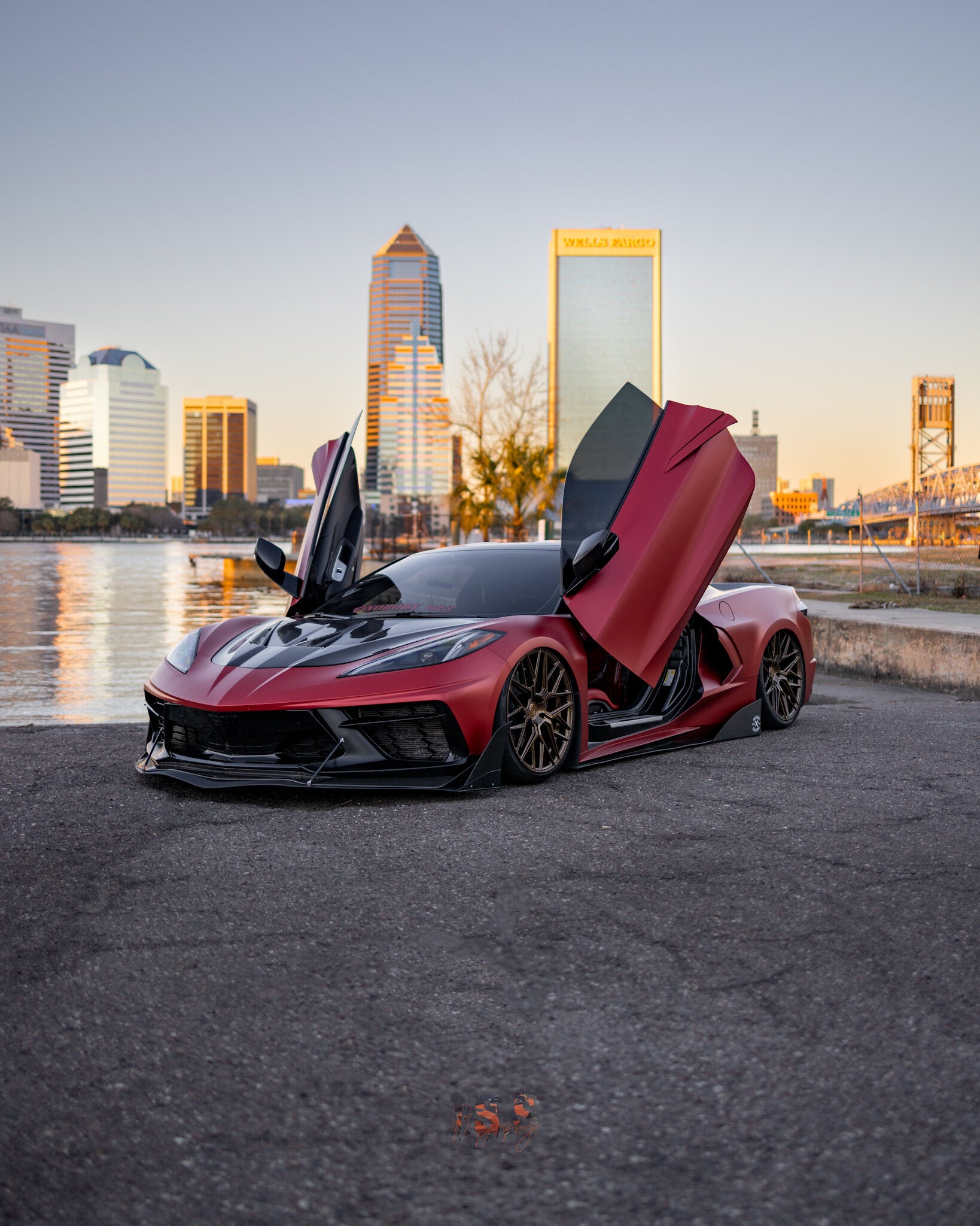 Corvette C8 Carbon Flash with Gloss Black Rohana RFX17 19 and 20 inch wheels on air ride with lambo doors